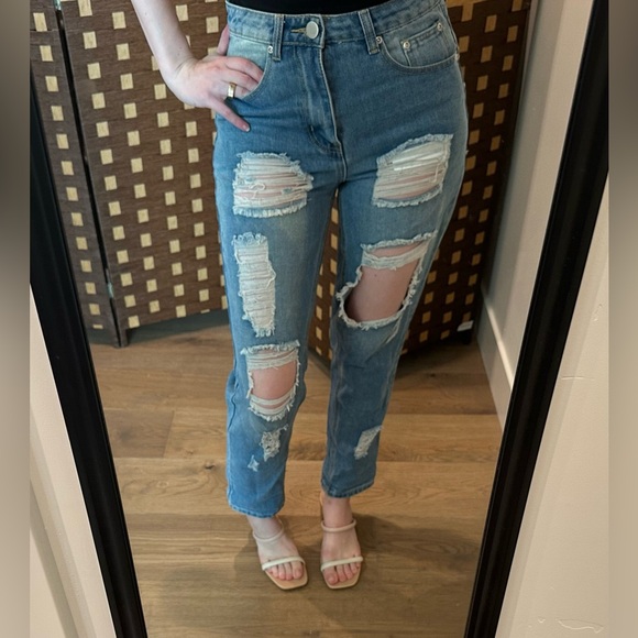 ⭐️ Nasty Gal Distressed Jeans - Picture 1 of 5